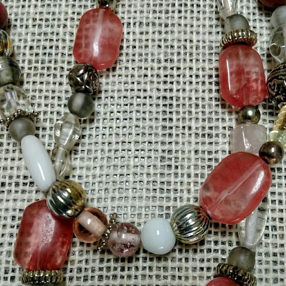 Vintage Glass And Silver Bali Bead Double Strand Coral & White Necklace - Picture 5 of 5
